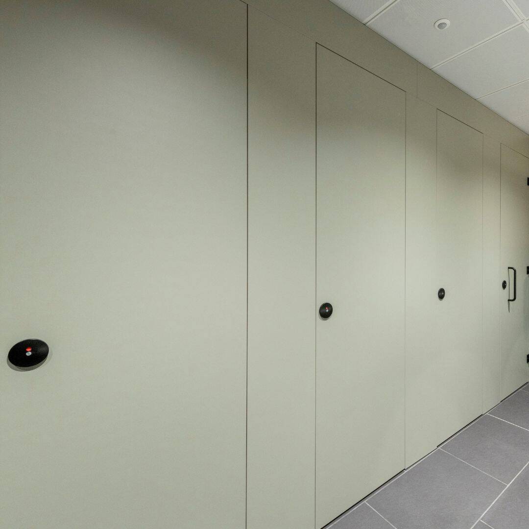 IDENTITY <BR>CUBICLE SYSTEM