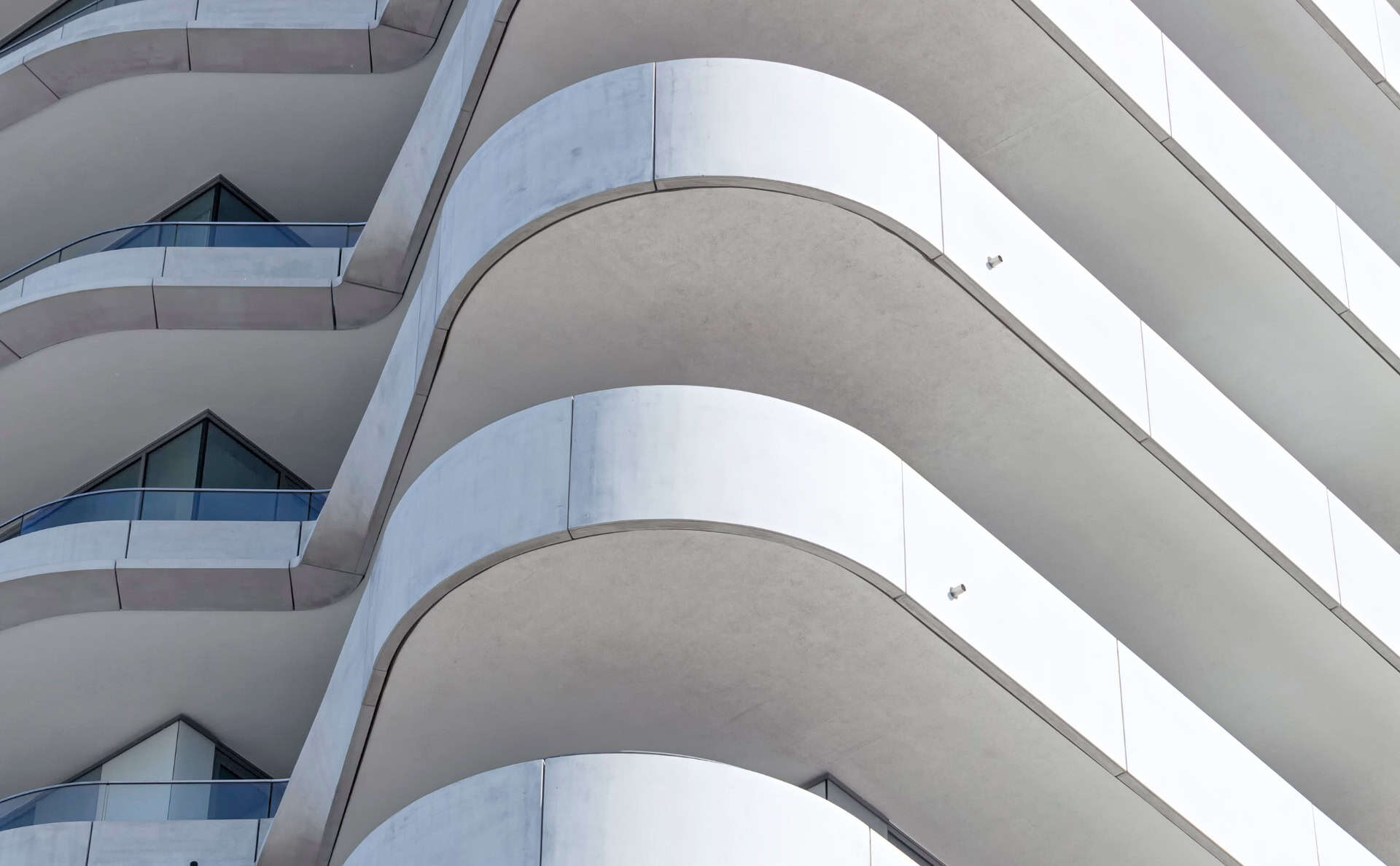 Evoking calm with comforting curves